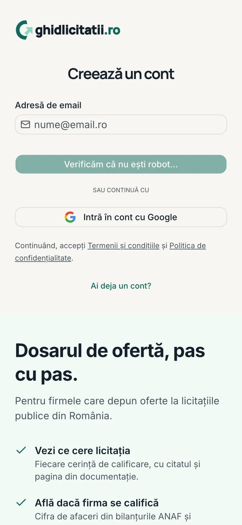 Pagina „Creează un cont”, cu câmpul „Adresă de email” și butonul „Intră în cont cu Google”.