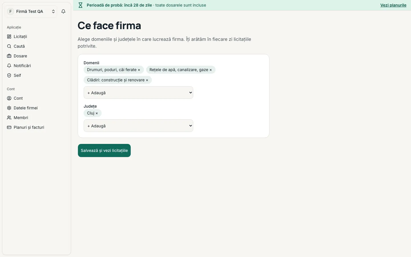 Pagina „Ce face firma” din aplicație, cu domeniile și județele firmei și butonul „Salvează și vezi licitațiile”.